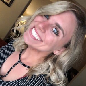 Meet your Posher, Kat